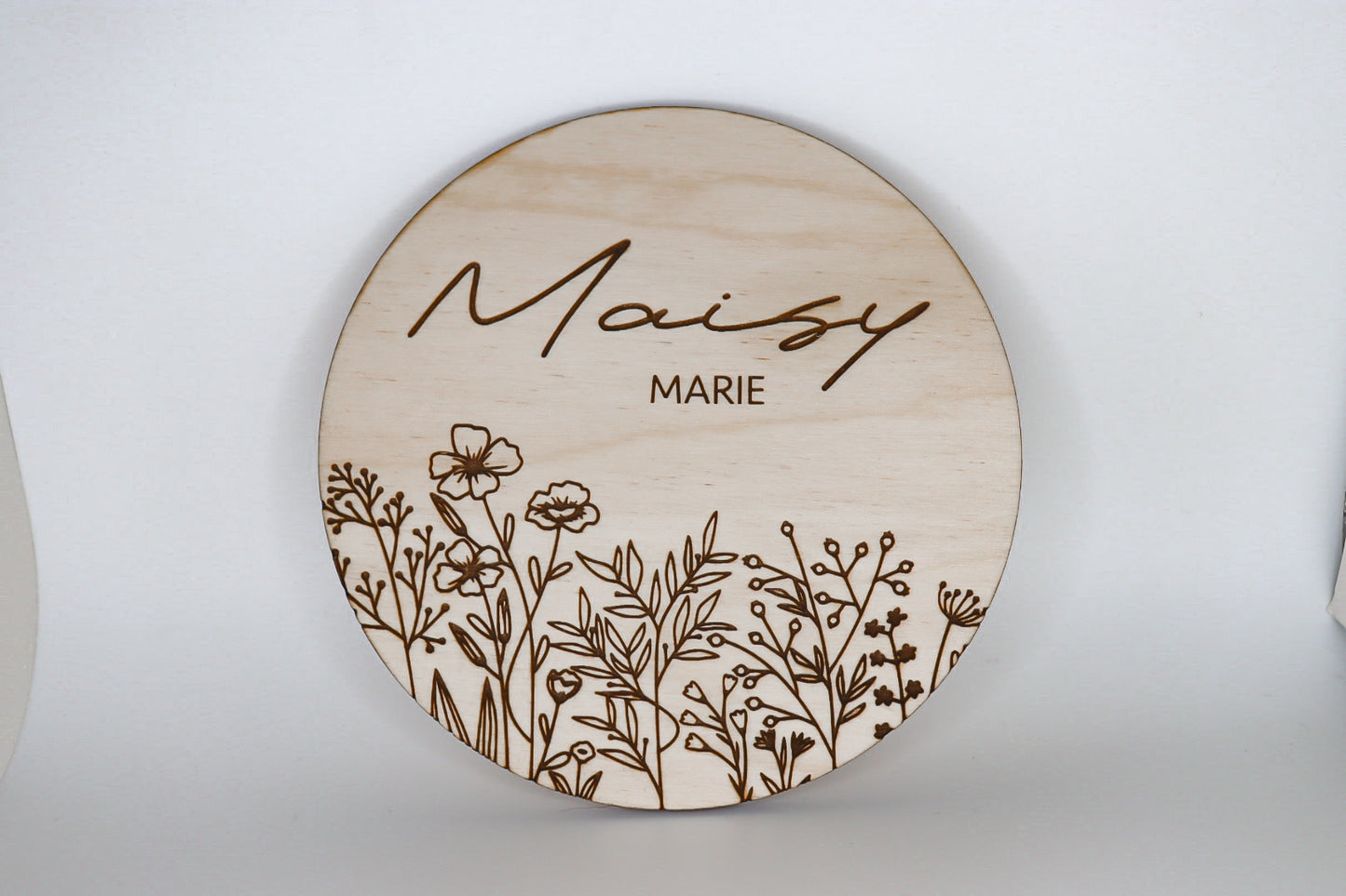 Flowers name announcement round photo prop