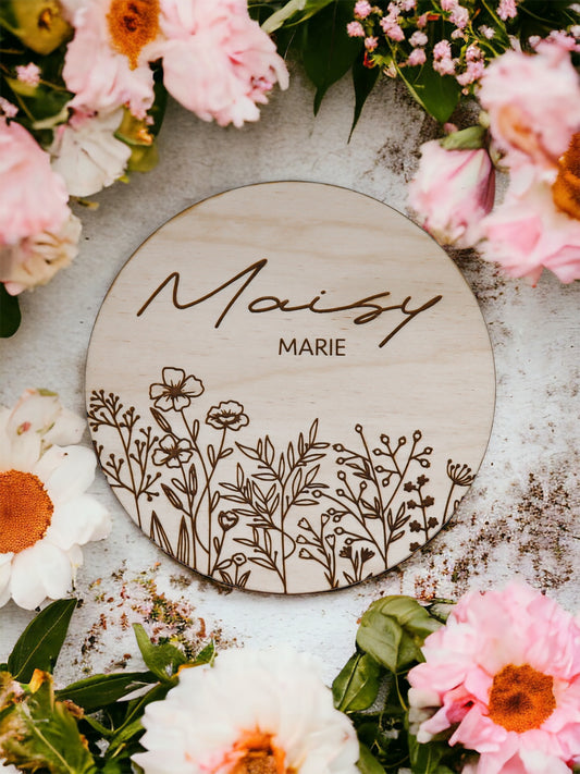 Flowers name announcement round photo prop