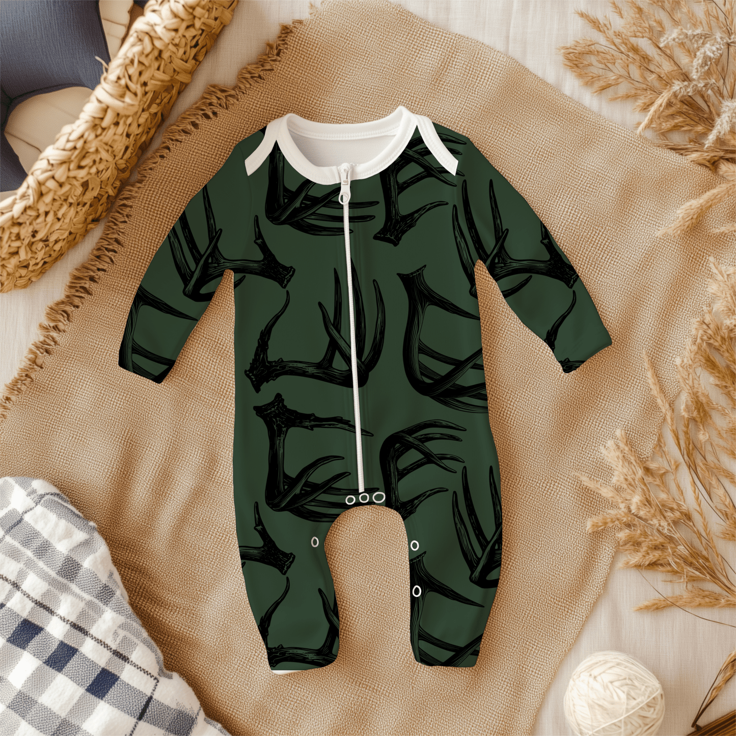 Green Antlers seamless file - Western Petal Design