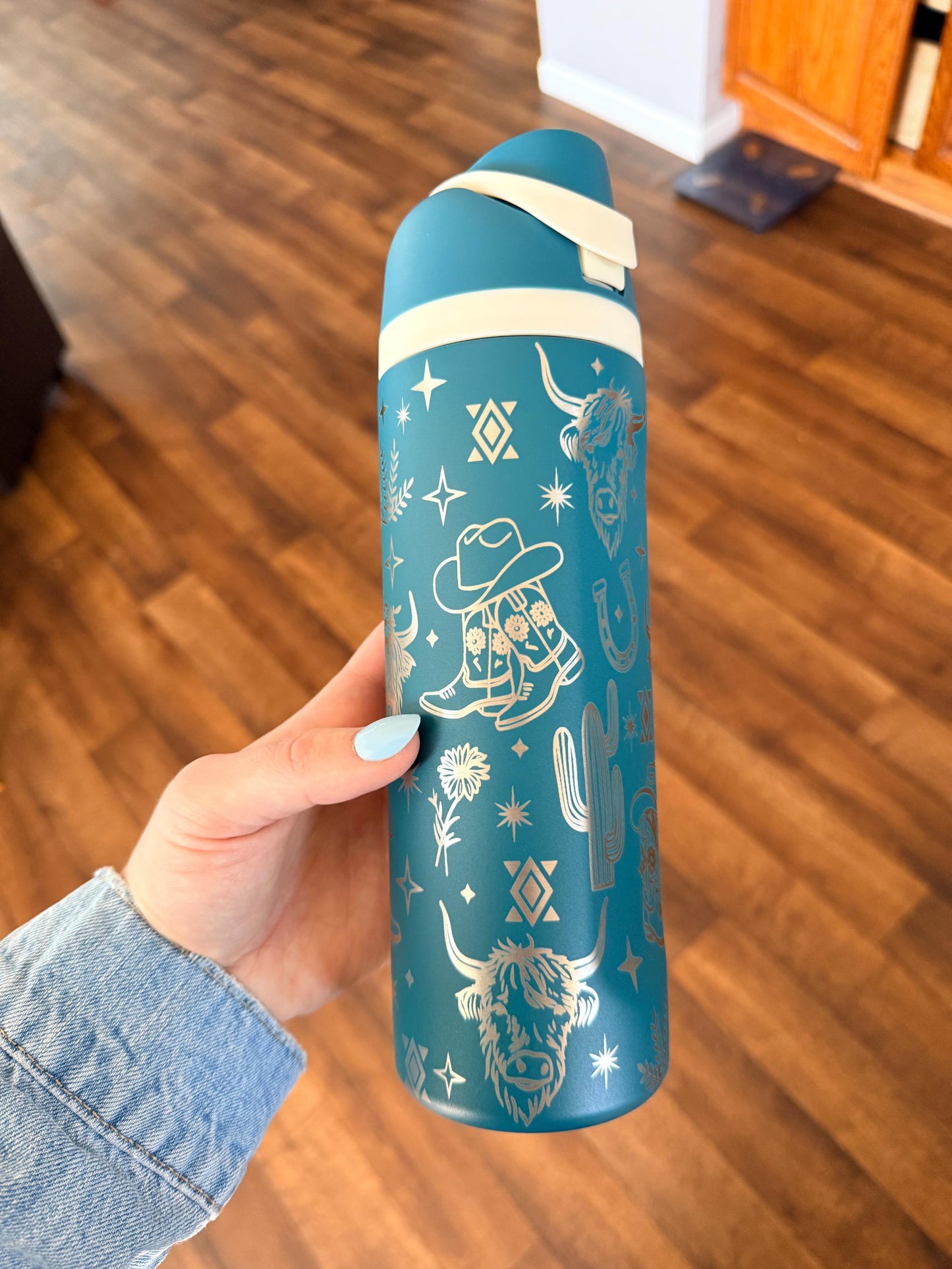 Western Owala DUPE 24 oz Tumbler | Engraved Cowgirl Water Bottle | Cactus Boots Highland Cow| Leak Proof Straw Lid | Western Gift for Her